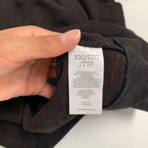 Cabi Dress Womens XXS 2XS Black Plum Cuddle Snap Pockets Long Sleeve Sweater - Picture 11 of 14